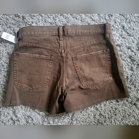 Gap low stride shorts - size 6/28 - Picture 2 of 3